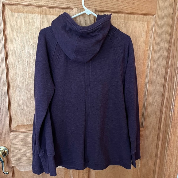 Duluth trading purple hoodie sweatshirt. Long length. - Picture 3 of 4